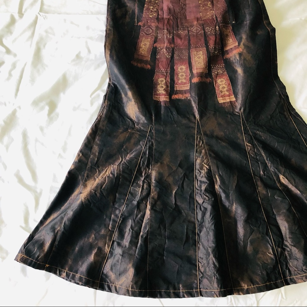 Save the Queen fit n flare skirt ITALIAN 28 & Fits US 6